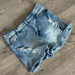 Casual Curve Distressed Jean Shorts